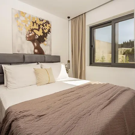 Villa Dreamscape - Elegant With Private Pool By Mana Gers Plános
