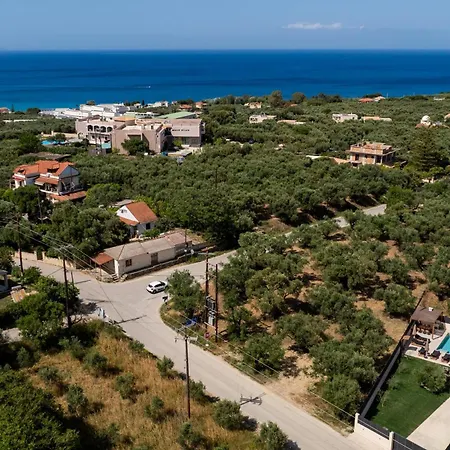 Dreamscape - Elegant With Private Pool By Mana Gers Plános