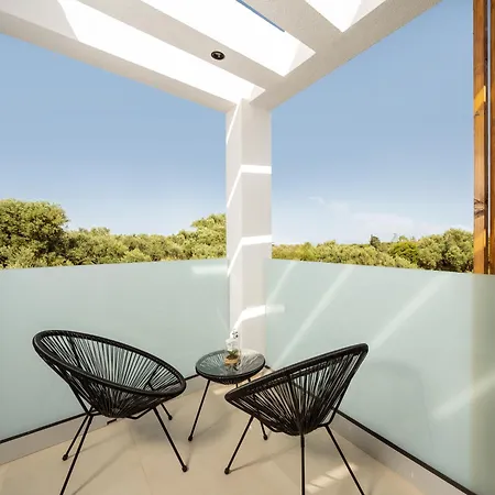 Dreamscape - Elegant With Private Pool By Mana Gers Βίλα *